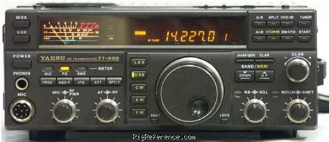 Yaesu Ft 890at Desktop Shortwave Transceiver