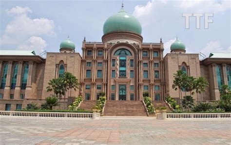 Parcel b kompleks jabatan perdana menteri (prime minister's department complex) malaysian administrative modernisation and management planning unit (mampu). KENYATAAN RASMI: JABATAN PERDANA MENTERI NAFI SIDANG MEDIA ...