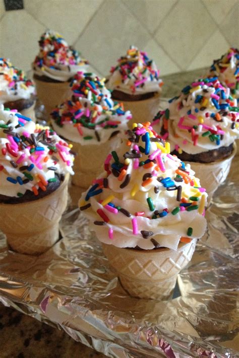 Ice Cream Cone Cupcakes Baked In The Cone Ice Cream Cone Cupcakes Cupcake Cones Baking