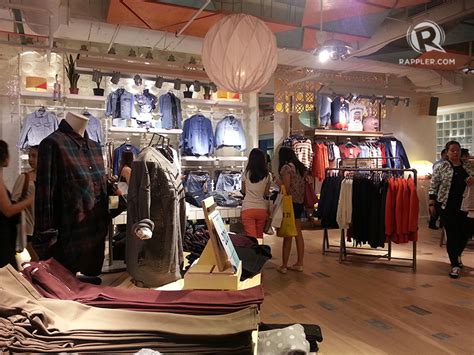 Pull&bear bei zalando | entdecke alle highlights von pull&bear auf einen blick | aktuelle trends riesige auswahl schnelle lieferung. Pull & Bear in the Philippines: Price points, top picks ...