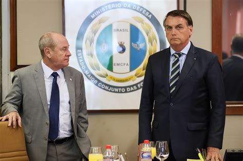 A Gazeta Ex Ministro Da Defesa De Bolsonaro Vai Assumir Direção Geral Do Tse