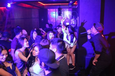 Wu Bar And Club Pik Jakarta Jakarta100bars Nightlife Reviews Best Nightclubs Bars And