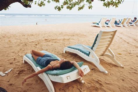 Sand Woman Lifestyle Resort Lying Relax Sunbed Beach Smiling Ocean Sea Stock Image Image Of