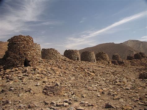 Sitios Arqueológicos De Bat Al Khutm Y Al Ayn Viaje Al Patrimonio