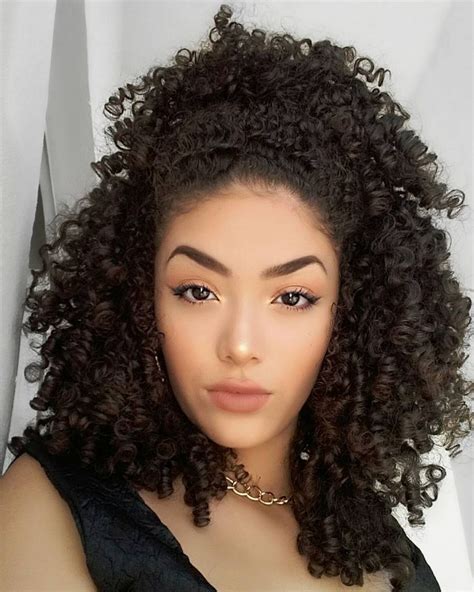 40 Gorgeous Hairstyles For Long Natural Curly Hair Ideas Long Natural Curly Hair Natural Hair