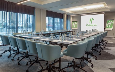 The hotel is conveniently located 5 minutes drives from heathrow terminals 1, 2 and 3.there is public transport to all terminals and our guest can easily reach central london in around 30 minutes by train or taxi. Conference Venue Details Holiday Inn London - Heathrow ...