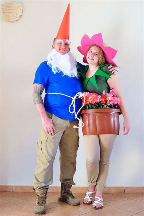 25 Easy Halloween Costumes For Couples Diy Couple Costume Ideas For