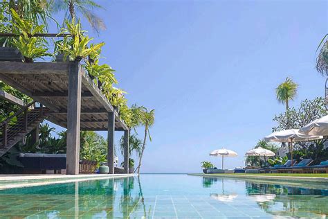 Luxury Beachfront 6 Bedrooms Villa In Seminyak Maviba