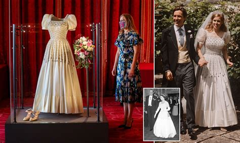 Princess Beatrices Wedding Dress On Display At Windsor Castle Princess Beatrice Wedding