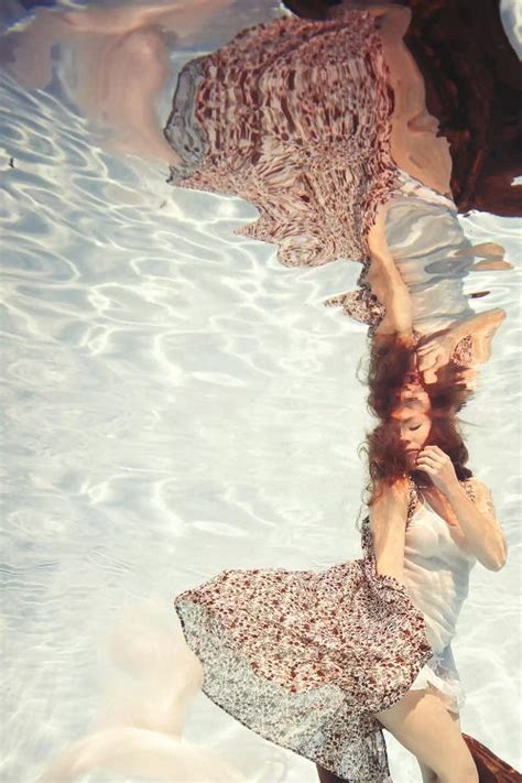 Lola Mitchell Stunning Underwater Photography Icanvas Blog Heartistry