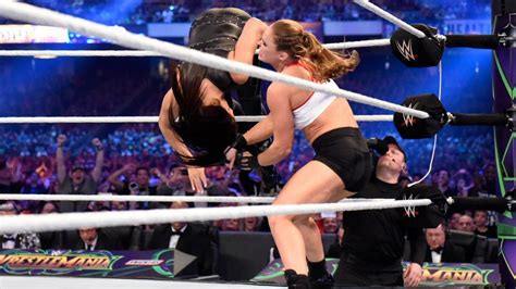 WWE Ronda Rousey En WrestleMania Y Los Mejores Momentos De Su Debut FOTOS FULL DEPORTES