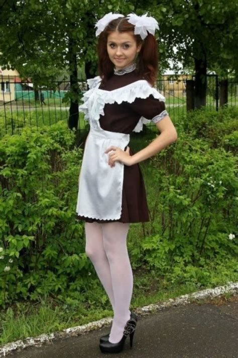 Aunque Sea Difícil De Creer Estas Fotos Son De Colegialas Rusas School Girl Dress Hot