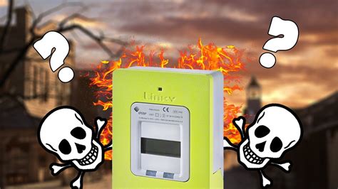 Le compteur linky est un compteur électrique communicant qui remplace les anciens compteurs. LE COMPTEUR LINKY NOUS ESPIONNE ?! - YouTube