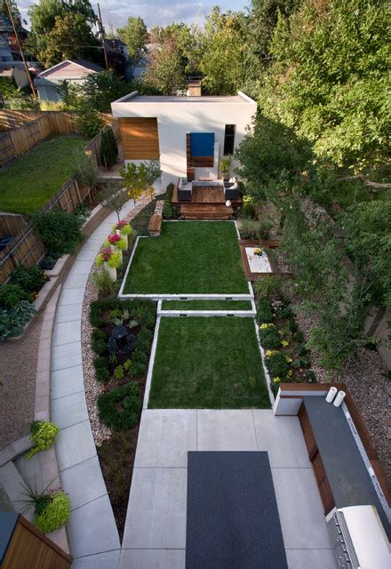 If you are unsure about your soil, you may want to get it tested. 18 Great Design Ideas for Small City Backyards - Style Motivation