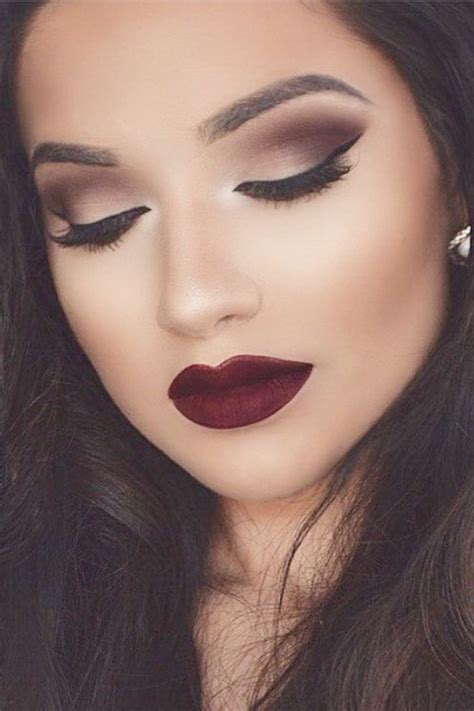 Smokey Eye Makeup And Red Lipstick Beautiful Eye Pictures With Makeup