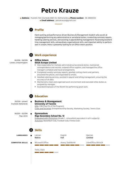 A detail oriented, hard working professional with exceptional programming skills possesses master in computer application degree in computer. Office Intern Resume Example | Kickresume