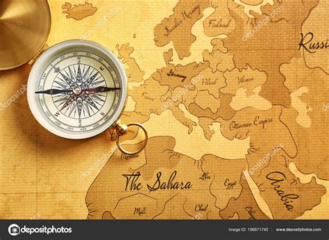 Compass Vintage World Map — Stock Photo © Serezniy 196671740