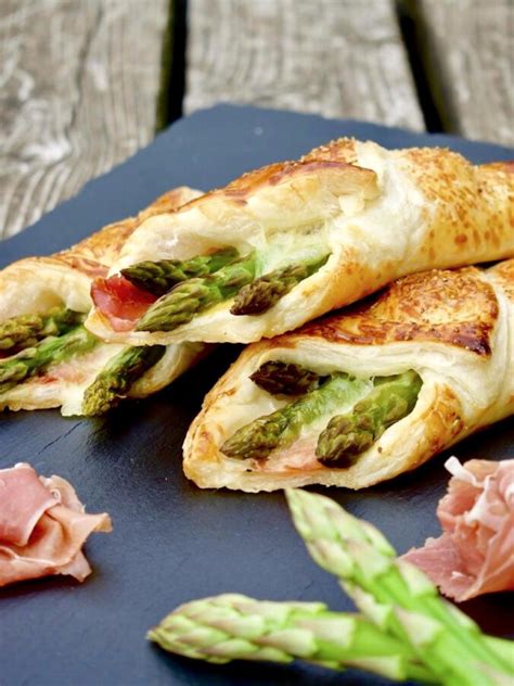 Einfache Spargel-Blätterteigtaschen
