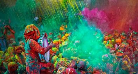 Amazing Holi Photographs Capturing The Essence Of Festival