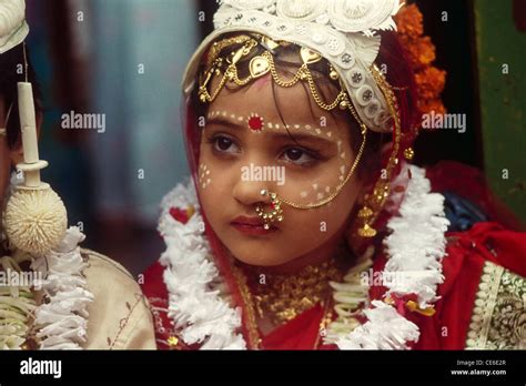 Child Bride Child Wedding Child Marriage India Asia Stock Photo
