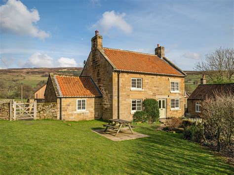 3 Bedroom Cottage in North Yorkshire, Kirkbymoorside - Dog Friendly