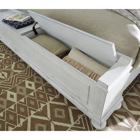 Benchcraft By Ashley Kanwyn Relaxed Vintage King Upholstered Bed With