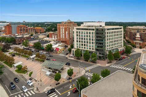 Search 14 social services programs to assist you. Apartments In Downtown Arlington VA | Lyon Place at ...