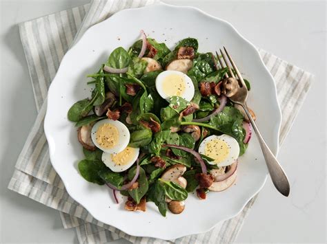 Bacon And Egg Wilted Spinach Salad
