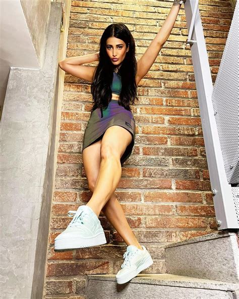 Shruti Haasan Makes A Case For Edgy Fashion See The Diva Pulling Off Bold Looks News18