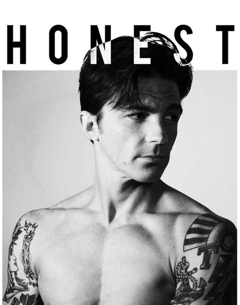 Recently drake bell has been going by drake campana, as the star seems to have moved to mexico following a spanish music career and changing his name. 🎵 Drake Bell regresa a la Ciudad de México ⋆ Revista Netas