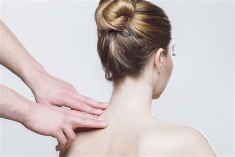 which bodyworker remedial massage therapy vs physiotherapy vs osteopathy vs chiropractic