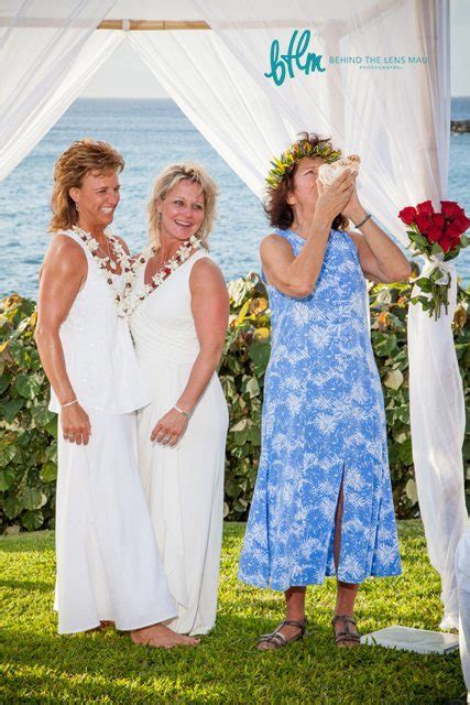 Same Sex Wedding By Maui Photographer Behind The Lens Maui Maui