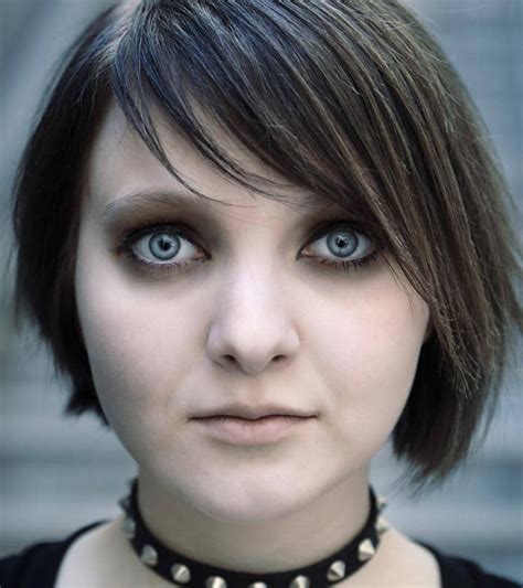 How To Do Emo Makeup Step By Step With Pictures