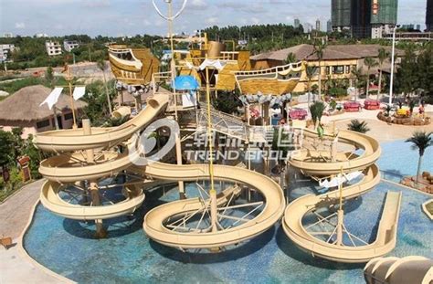 Giant Customized Water Playground Equipment For Aqua Theme Park