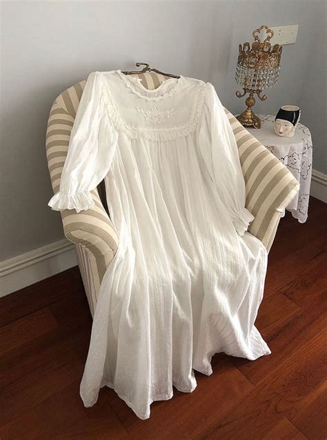 Victorian Vintage Lace Nightdress Cotton Nightgown Cottagecore Etsy