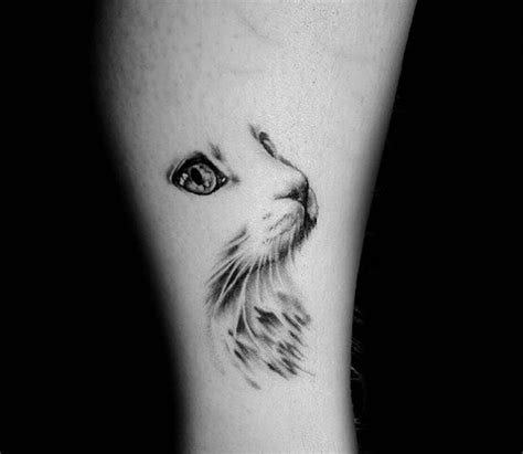 15 Best Realistic Cat Tattoo Designs