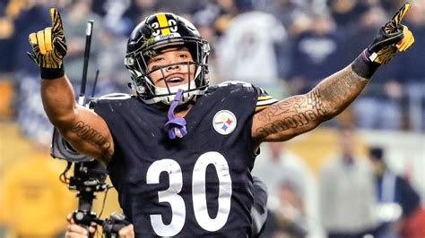 Update your cheat sheets after checking out where we rank the top players and sleepers. James Conner: Aaron Donald text 'my motivation' to make ...
