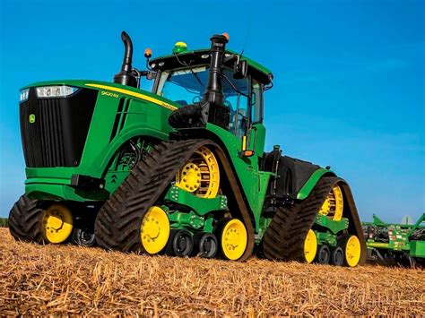 John Deere Unveils 9rx Four Track Tractor Range