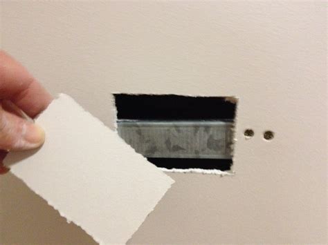 How To Repair A Plaster Wall Hole Plaster Repair Tmz Painting