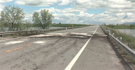 Its borders are defined by the columbia river to the north and the snake river to the east. Three killed in two vehicle accident on Highway 93 North