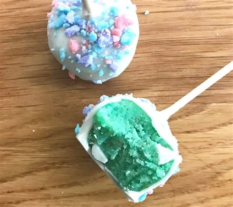 Cotton Candy Cake Pops Recipe In 2020 Cotton Candy Cakes Cotton
