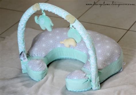 Mombo nursing pillow has a great selection of pillow styles and slipcover prints. Comfort & Harmony: mombo play Toy Bar {Review} - Diary of ...