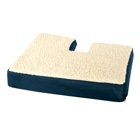 Made of memory foam without gel, this seat cushion from everlasting comfort is indeed comfortable; Coccyx Gel Seat Cushion for Tailbone Pain - Chair Pad
