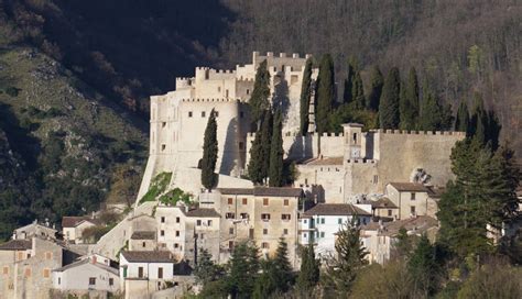 Castello Di Rocca Sinibalda Dimore Storiche Lazio Dimore Storiche Lazio