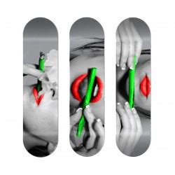Mur accrochant le décor de planche de surf de planche de surf hawaïenne de plage de surf de plage. Skate personnalisee triptyque Smoking Roll accrocher au ...