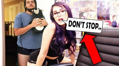 Youtubers Embarrassing Moments Caught Live Pokimane Sssniperwolf My Xxx Hot Girl