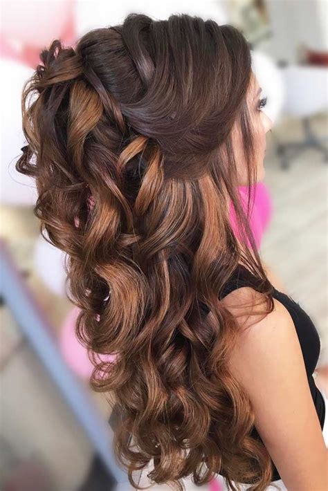 share 88 homecoming hairstyles for curly hair best in eteachers
