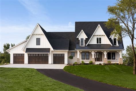 Sterling homes offers an unparalleled choice of communities in calgary and surrounding areas. Custom Home Exteriors - Custom Home Builders & New Home ...