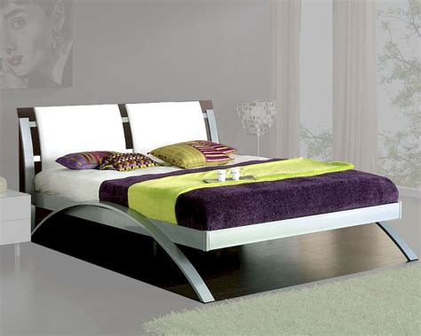 modern upholstered platform bed nita  white
