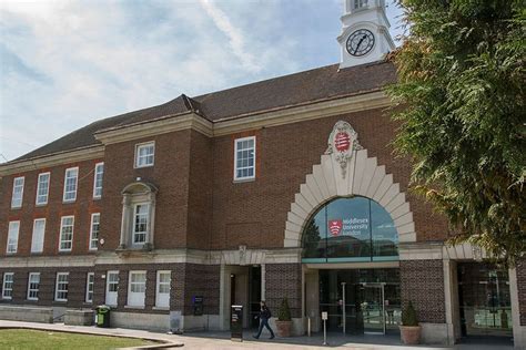 middlesex university reviews and ranking